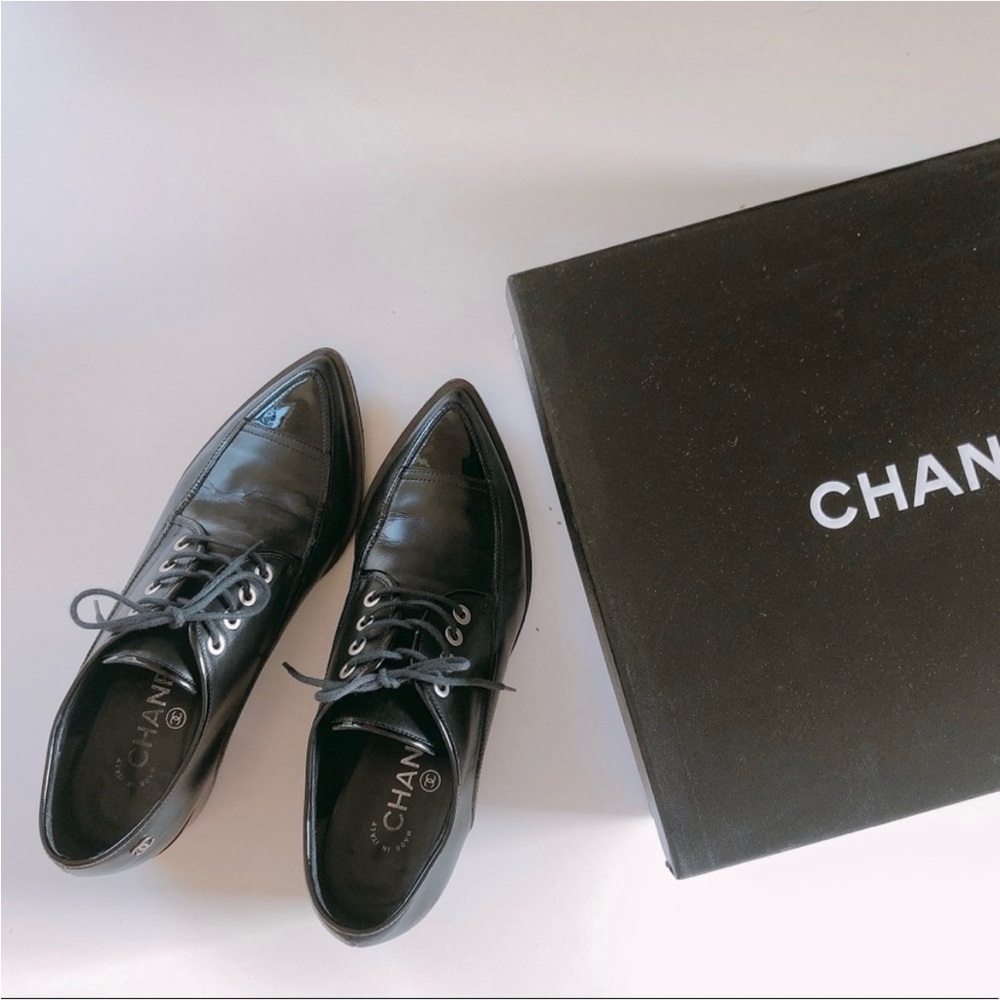 Chanel lace up shoes